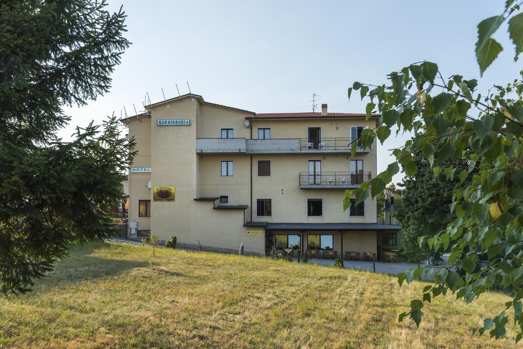 Hotel Cristina San Rocco di Piegara Exterior photo